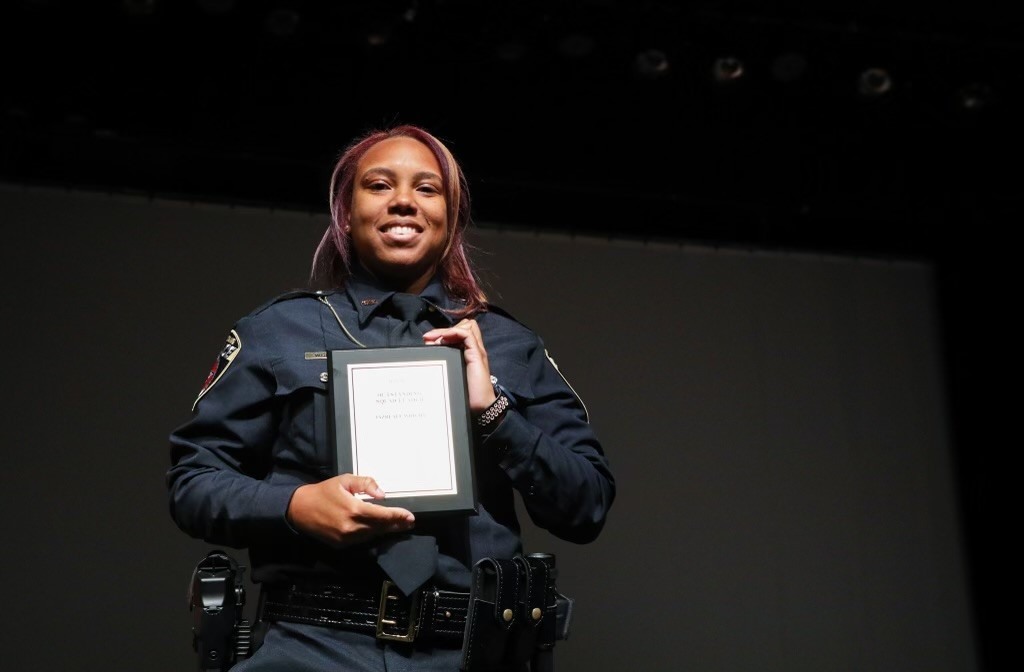 Are Female Police Officers Changing the Use of Force in Law Enforcement ...